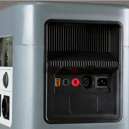 Портативная электростанция FUBAG AS 4800i (аккумулятор LiFePO4) в Саратове фото