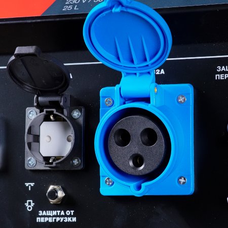 Бензиновый генератор с электростартером FUBAG PRG 6000 ES в Саратове фото